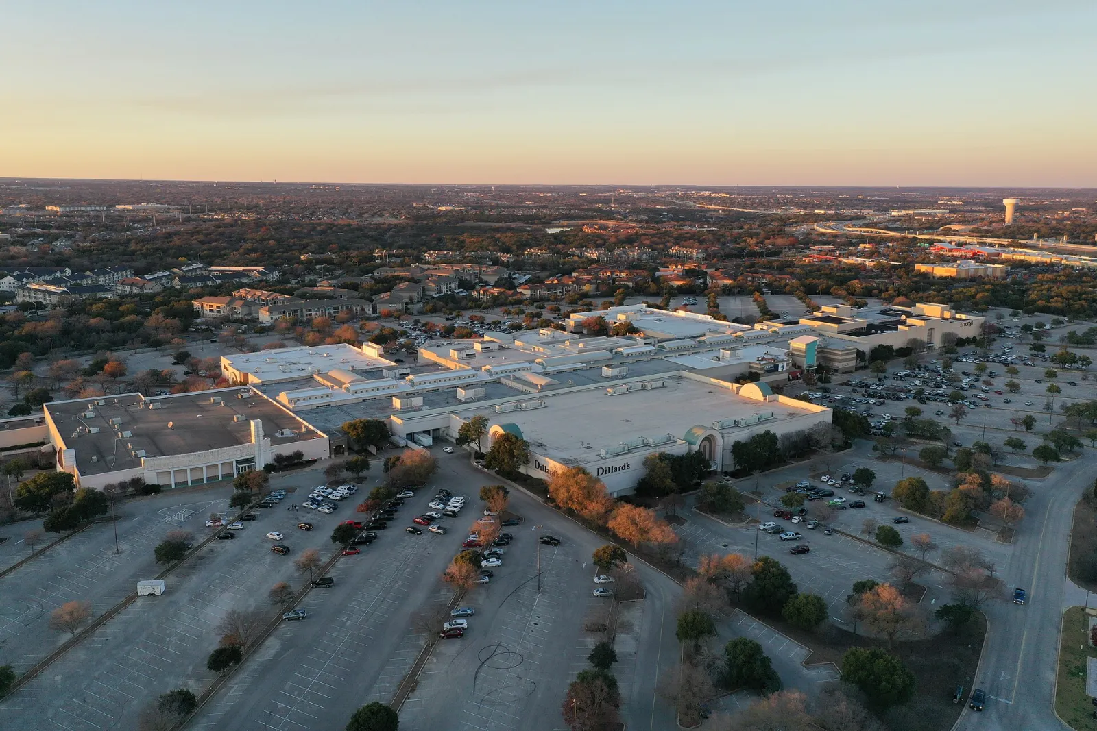 Lakeline Mall, Cedar Park, Texas, United States