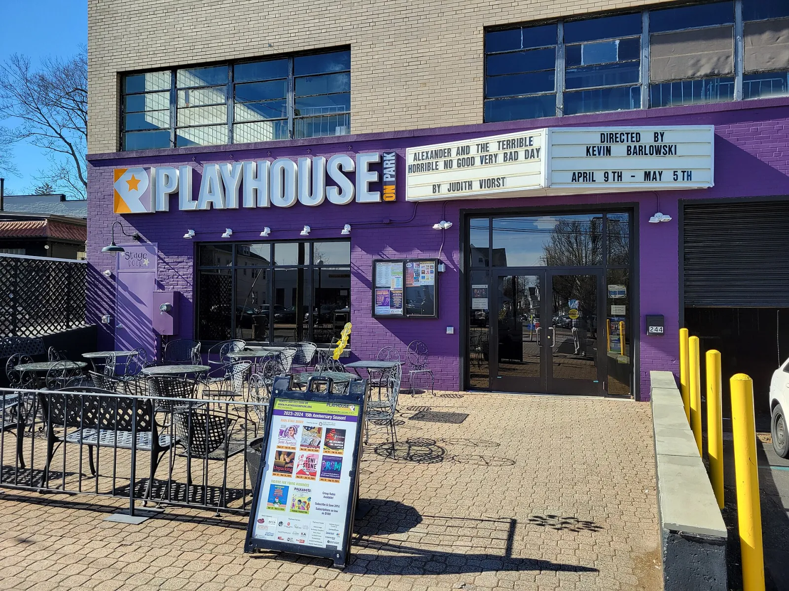 Playhouse on Park, West Hartford, Connecticut, United States