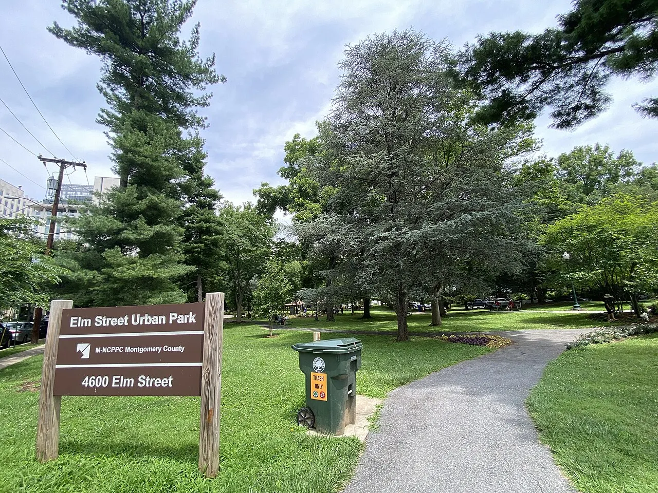 Elm Street Urban Park, Bethesda, Maryland, United States