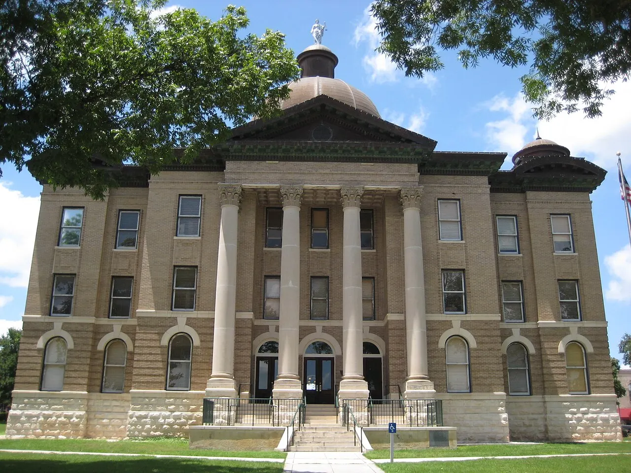 Hays County Courthouse, San Marcos, Texas, United States