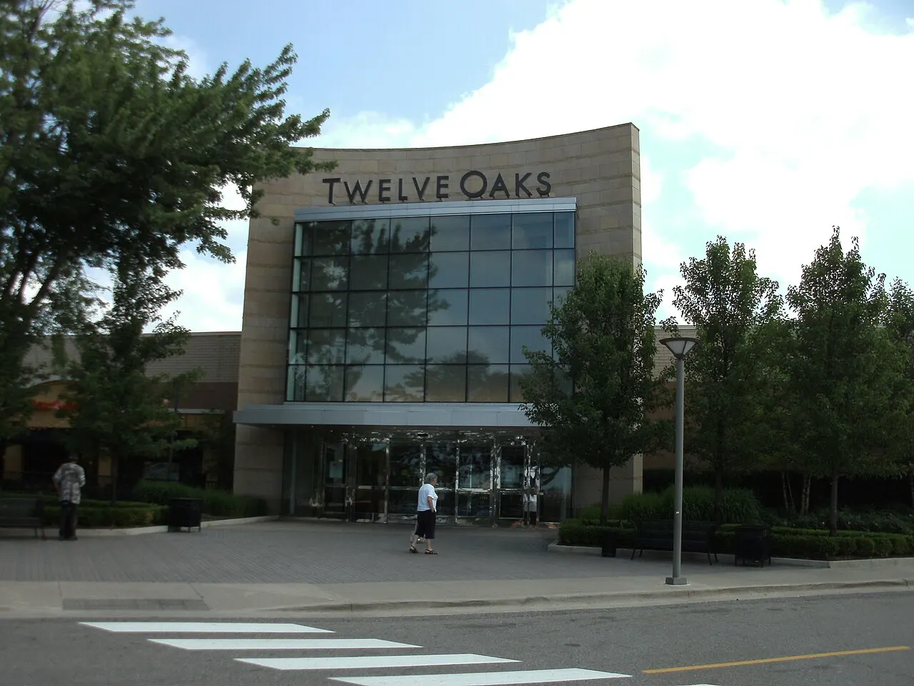 Twelve Oaks Mall, Novi, Michigan, United States
