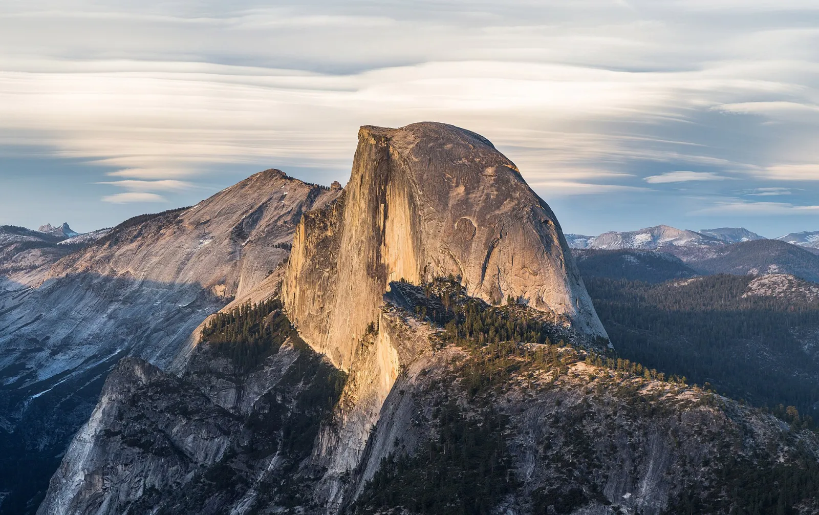Congress Trail, Sequoia and Kings Canyon National Parks, California, United States