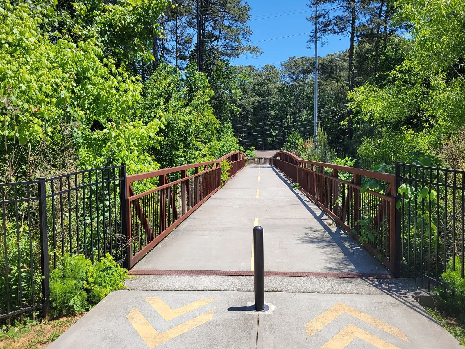 Footbridge over North Fork Nancy Creek, Dunwoody GA, Dunwoody, Georgia, United States