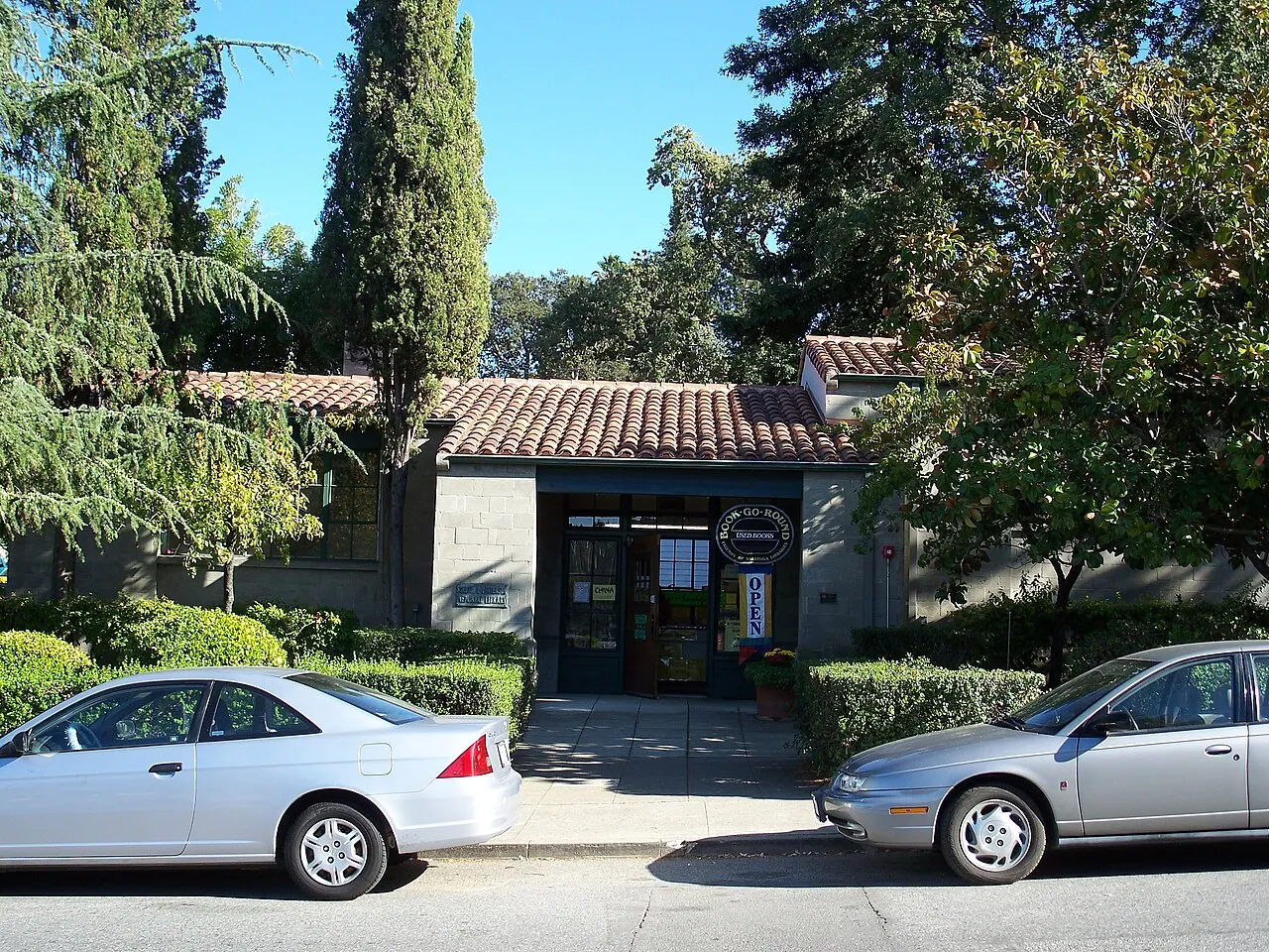 Saratoga Village, Saratoga, California, United States