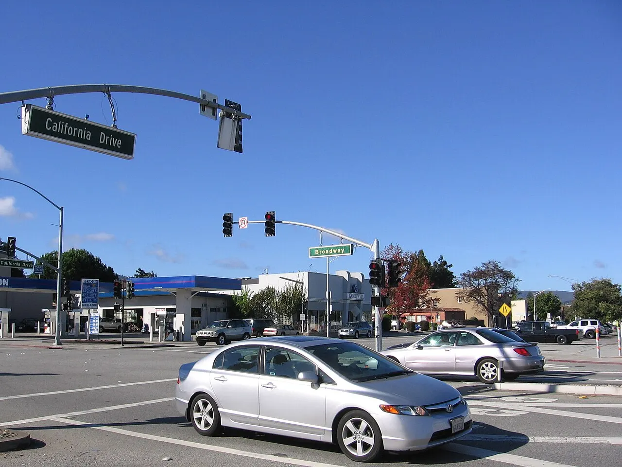 Broadway Burlingame, Burlingame, California, United States