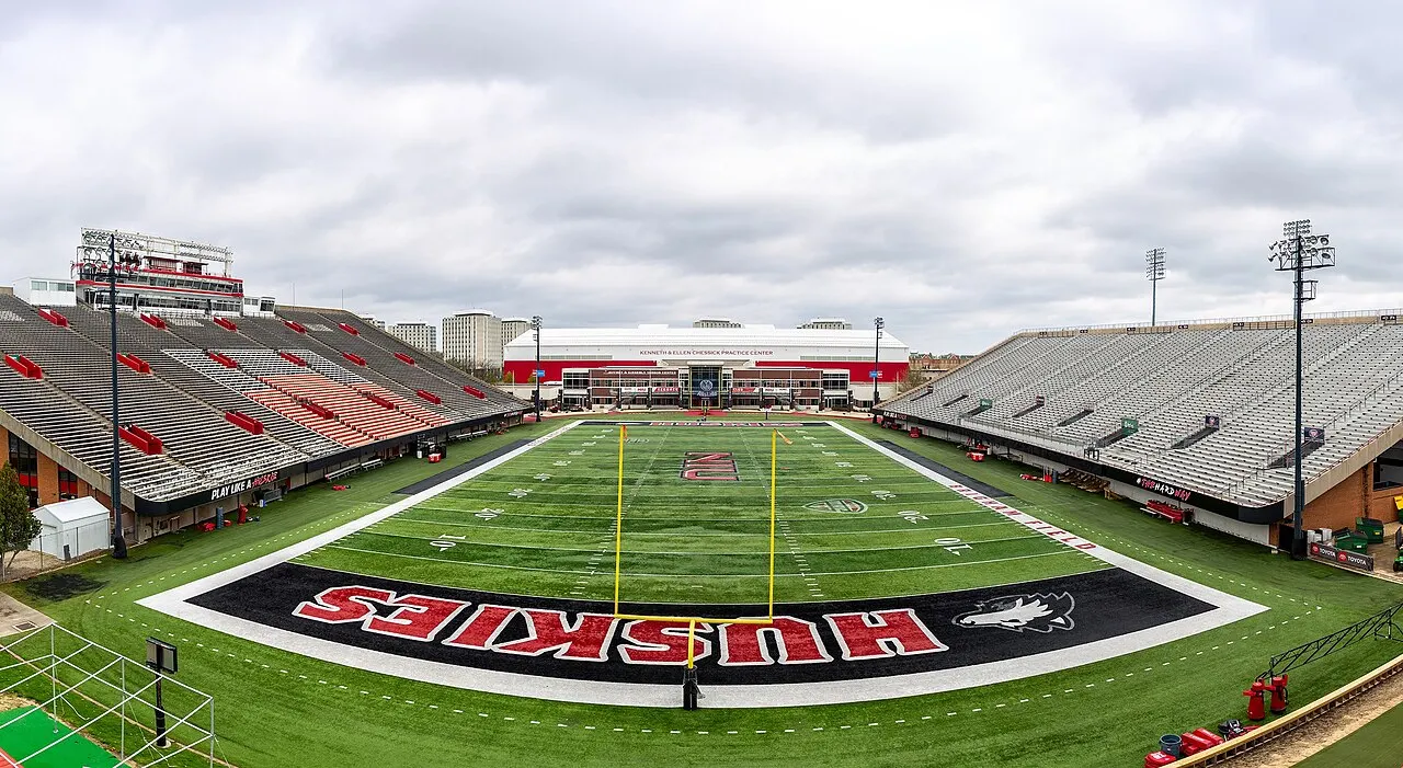 Huskie Stadium, DeKalb, Illinois, United States