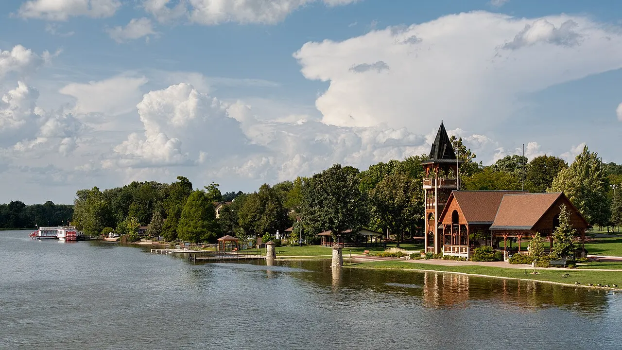 Pottawatomie Park, St. Charles, Illinois, United States
