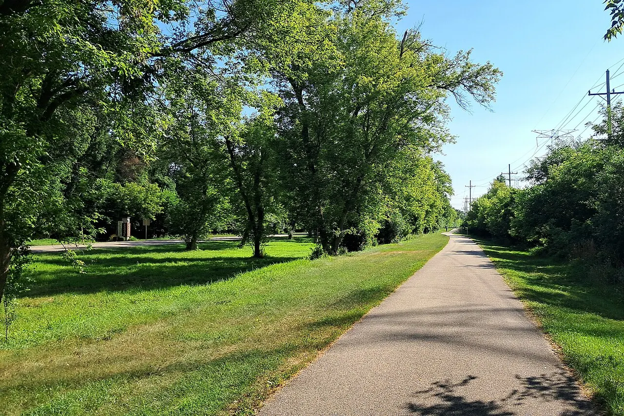 North Shore Bike Path, Mundelein, Illinois, United States