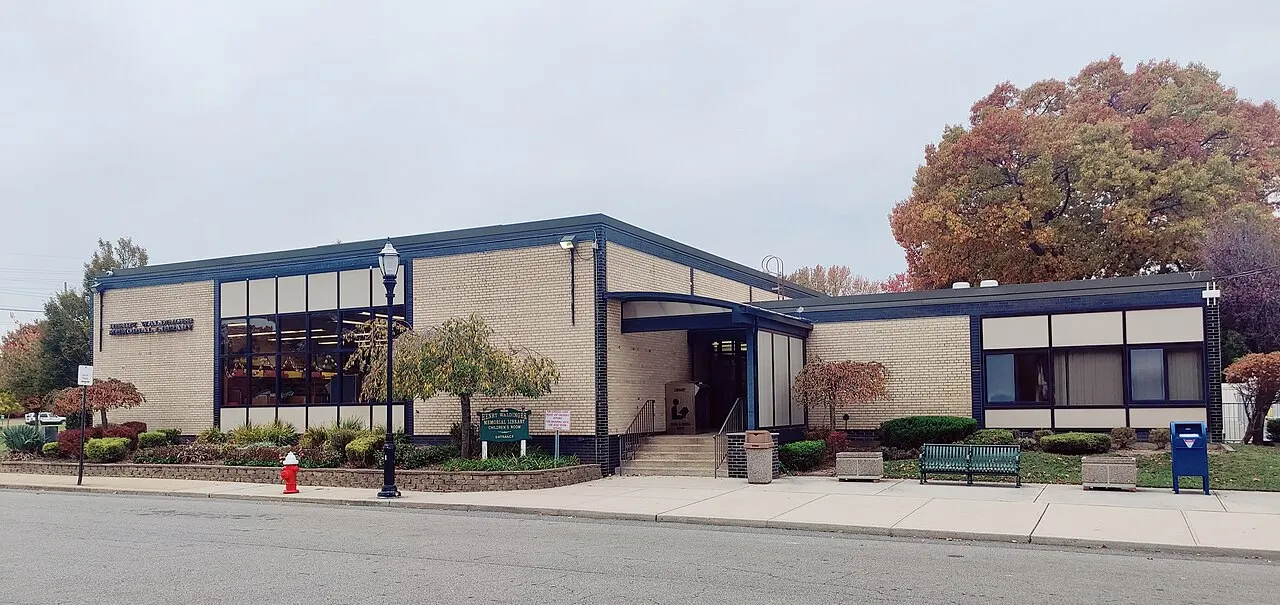 Henry Waldinger Memorial Library, Valley Stream, New York, United States
