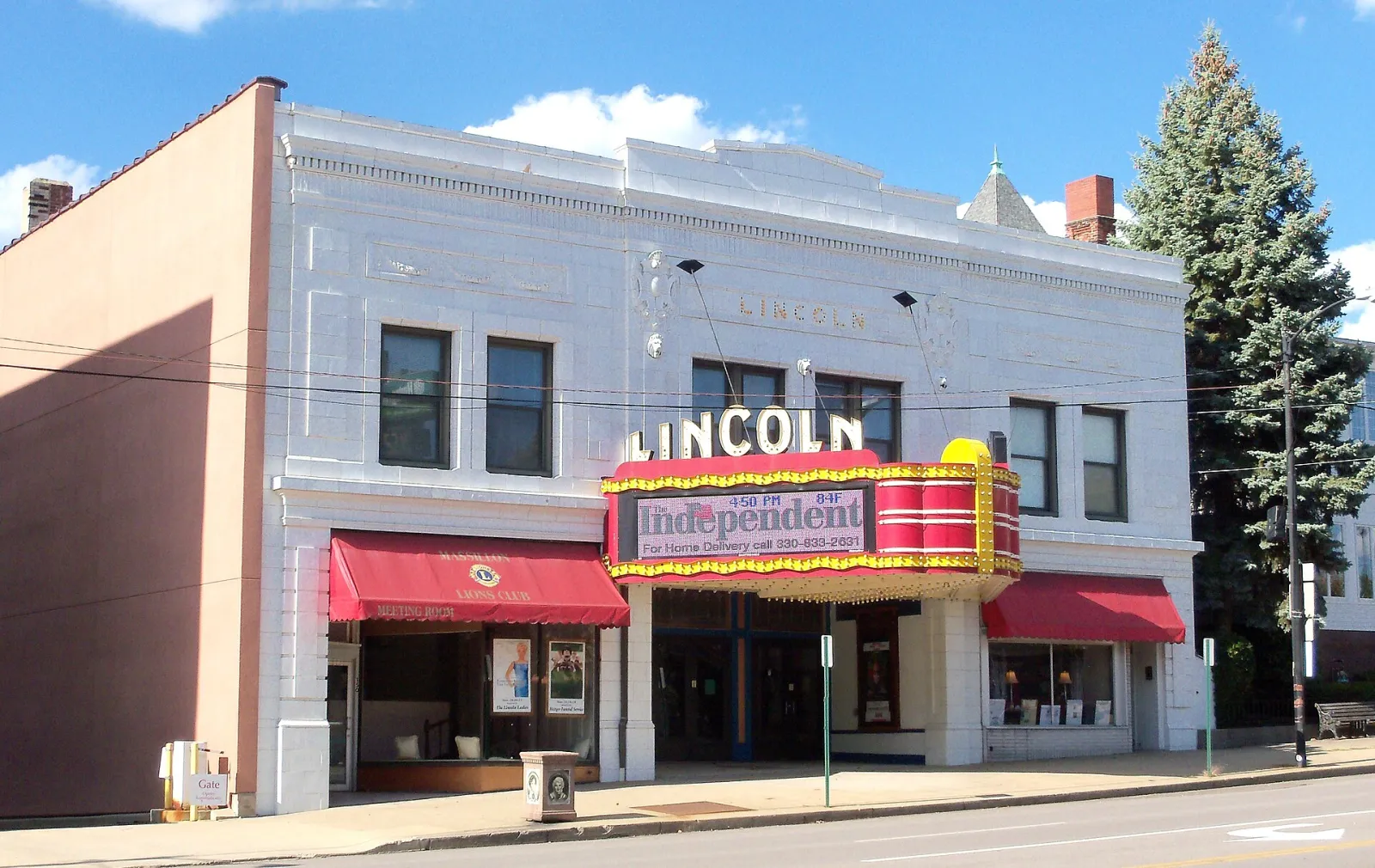 Lincoln Theater Massilon OH 2010 09 03, Massillon, Ohio, United States