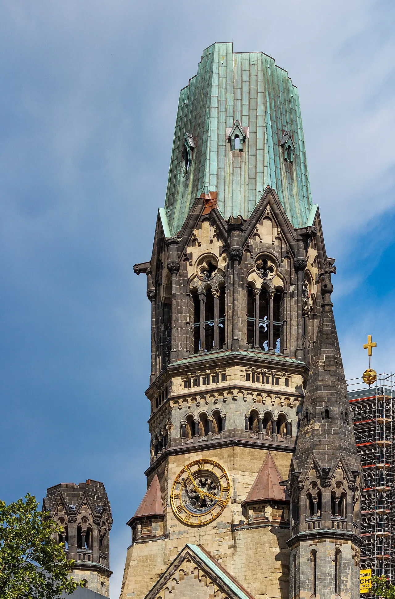 Kurfürstendamm and the Kaiser Wilhelm Memorial Church, Berlin, Germany