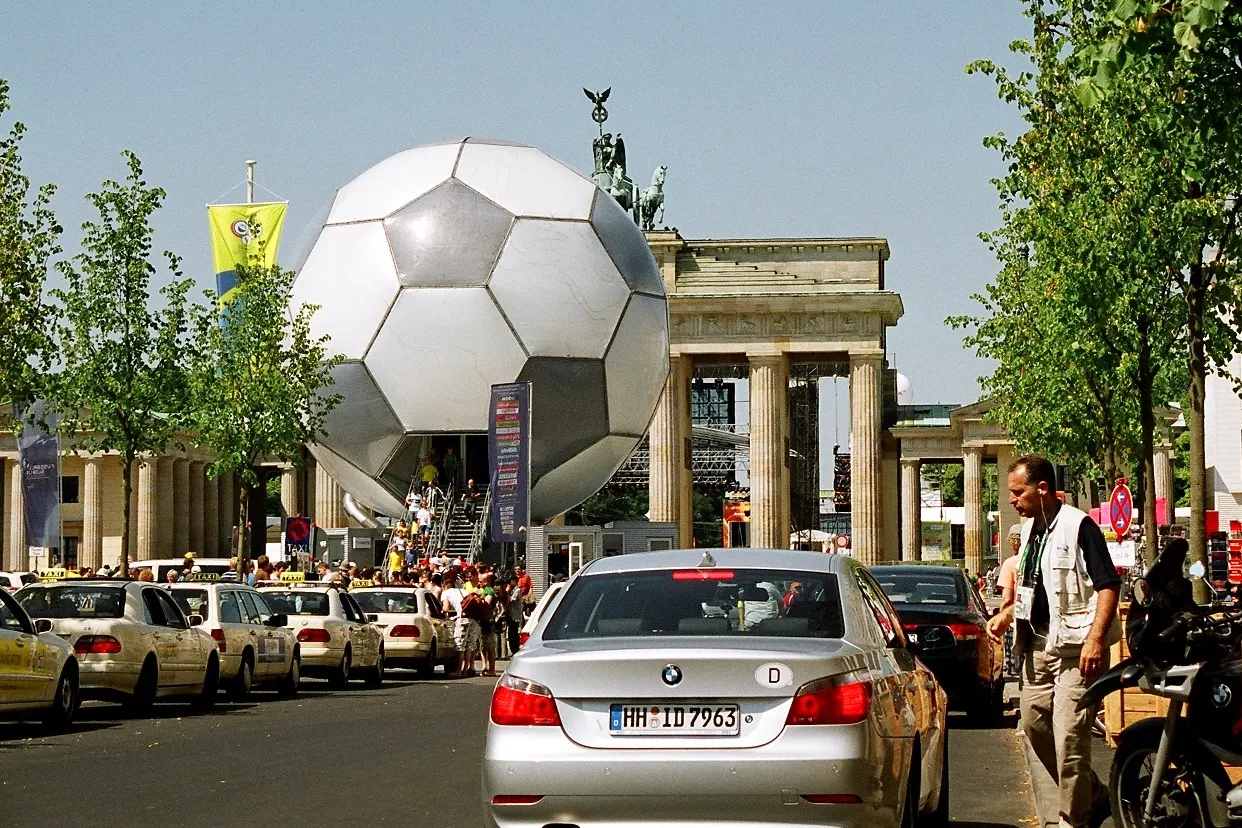 Brandenburg Gate and Pariser Platz, Berlin, Germany