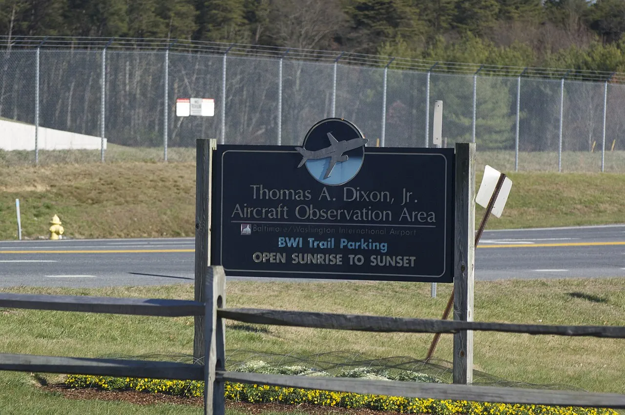 Thomas A. Dixon Jr. Aircraft Observation Area, Hanover, Maryland, United States