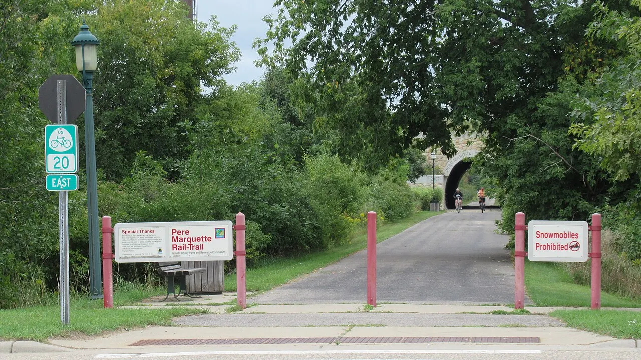 Pere Marquette Rail-Trail, Midland, Michigan, United States