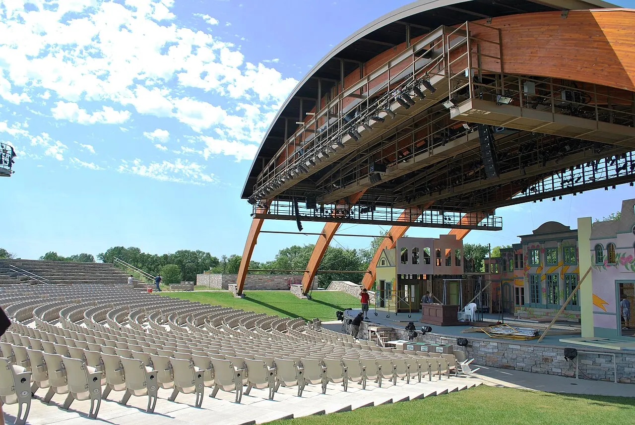 Bluestem Center for the Arts, Moorhead, Minnesota, United States