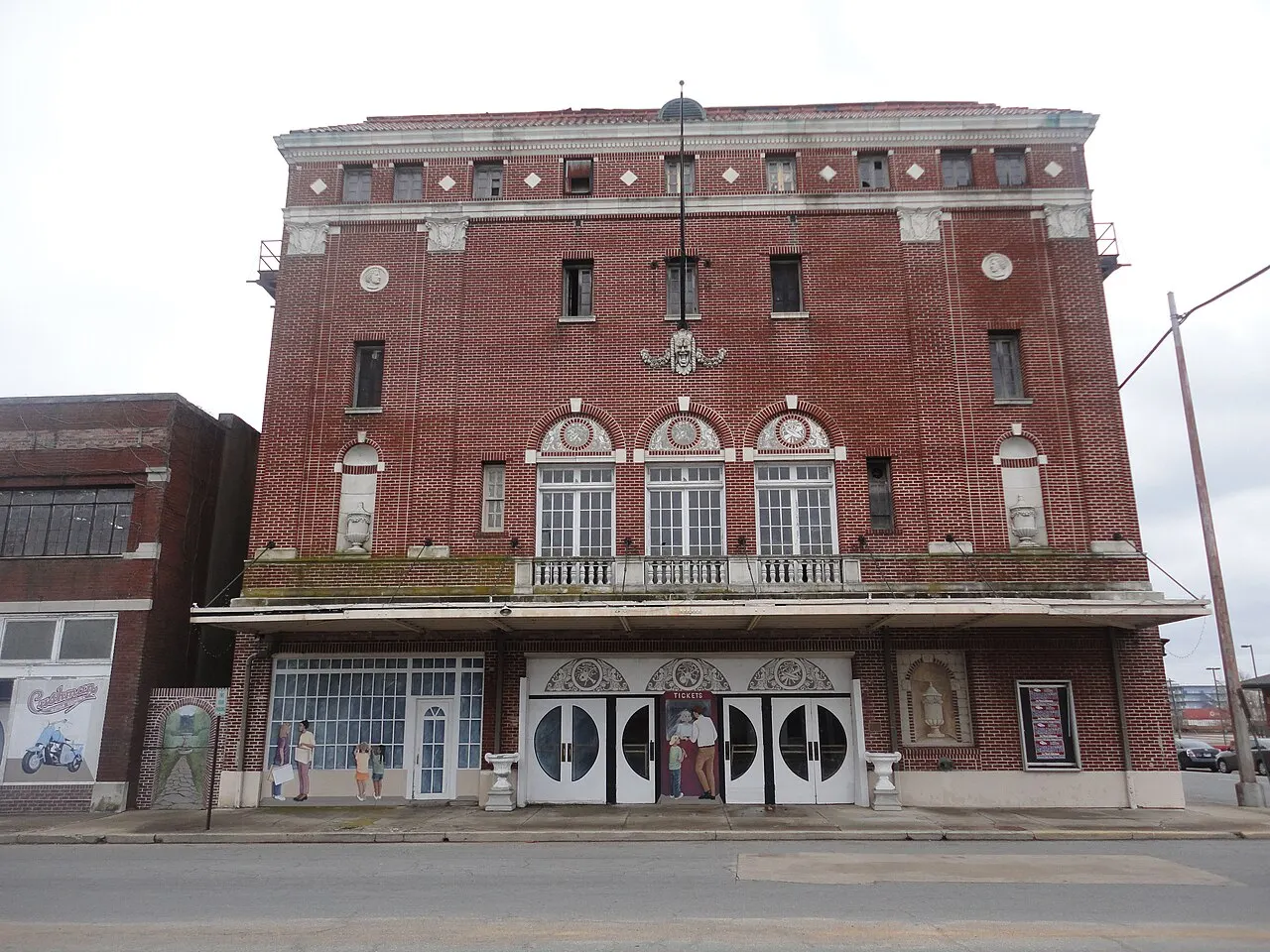 Saenger Theatre Pine Bluff, Pine Bluff, Arkansas, United States