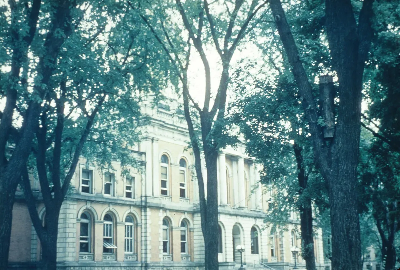 Elkhart County Courthouse, Goshen, Goshen, Indiana, United States