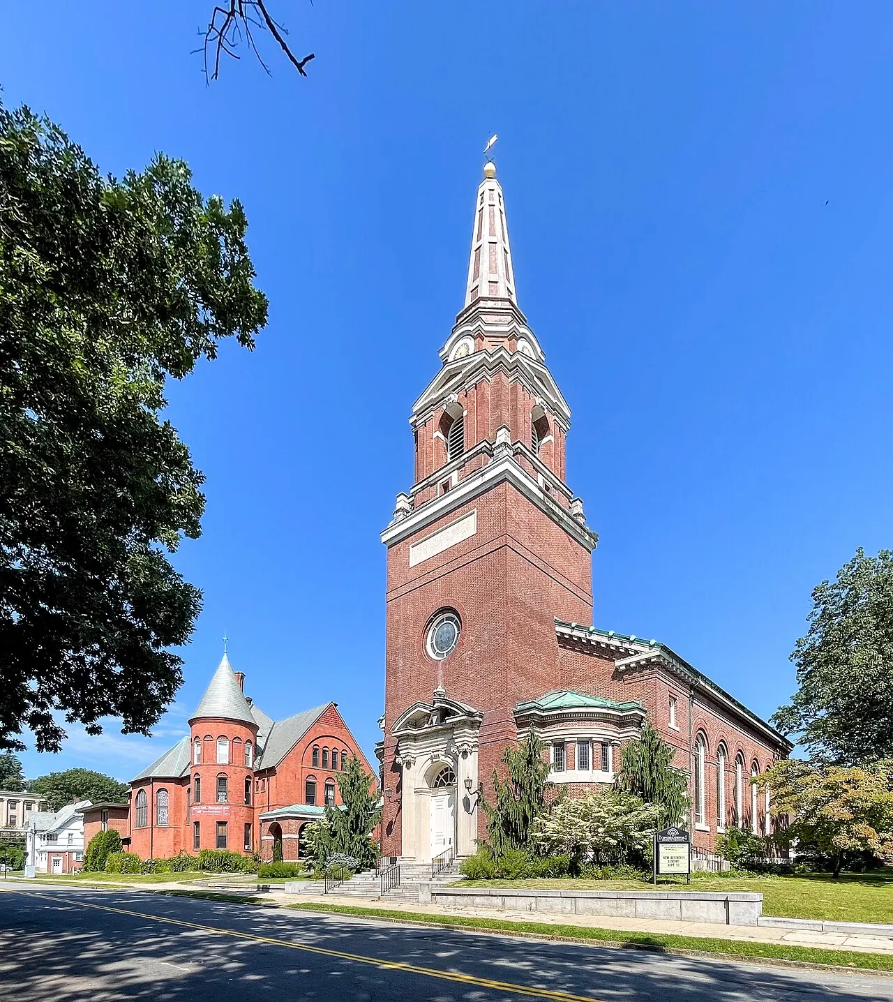 Naugatuck Congregational Church, Naugatuck, Connecticut, United States