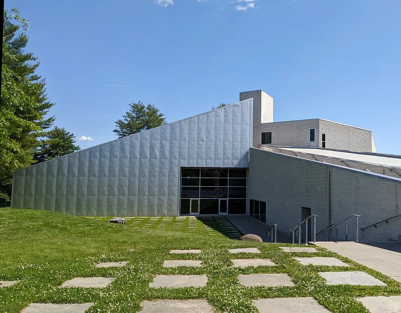 Tang Teaching Museum, Saratoga Springs, New York, United States