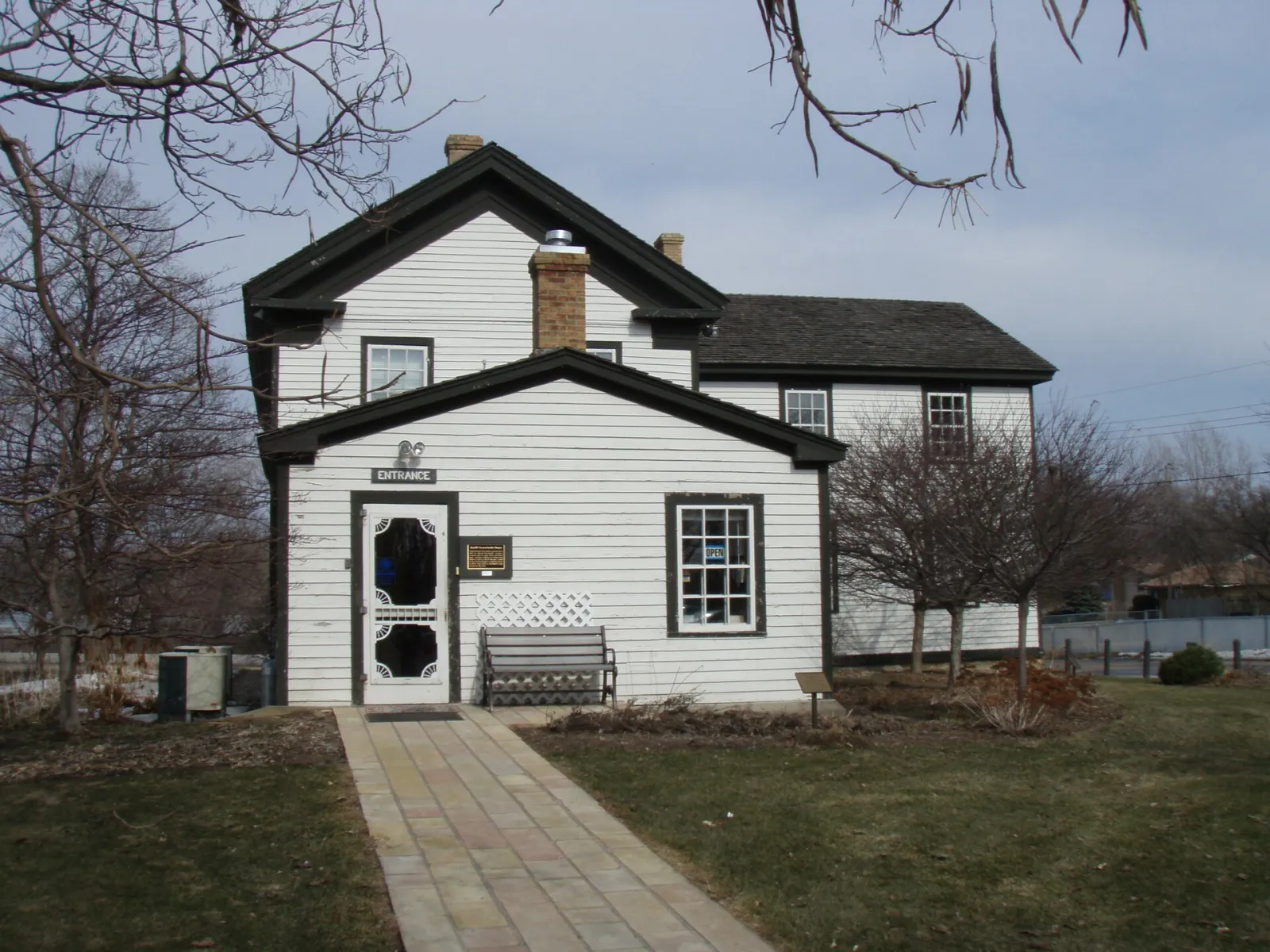 Banfill-Locke Center for the Arts, Fridley, Minnesota, United States