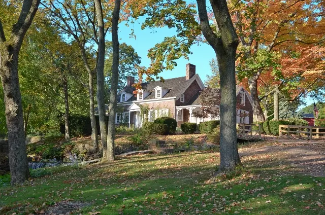 Kingsland Manor, Nutley, New Jersey, United States