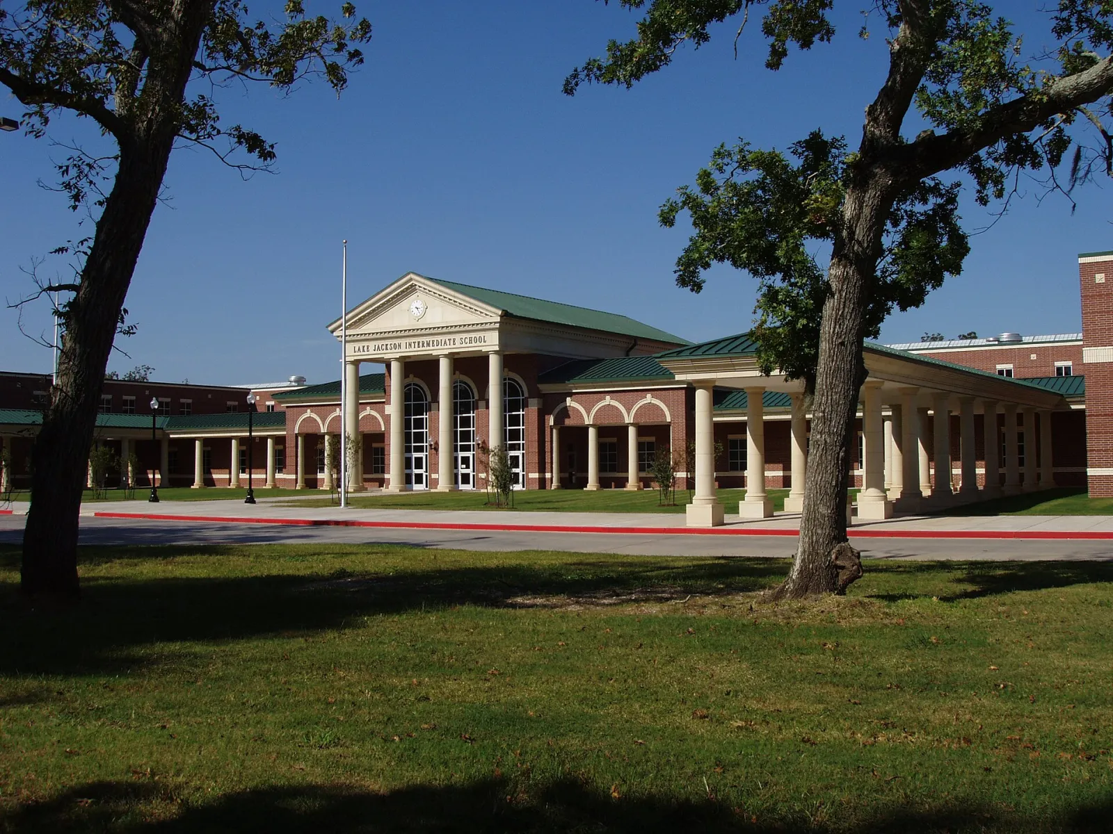 Lake Jackson Intermediate School, Lake Jackson, Texas, United States