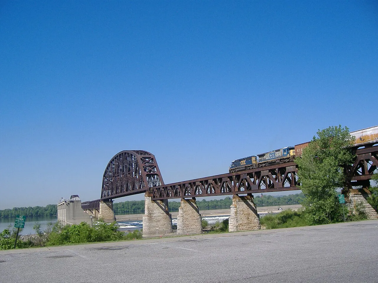 Falls of the Ohio, Louisville, Kentucky, United States