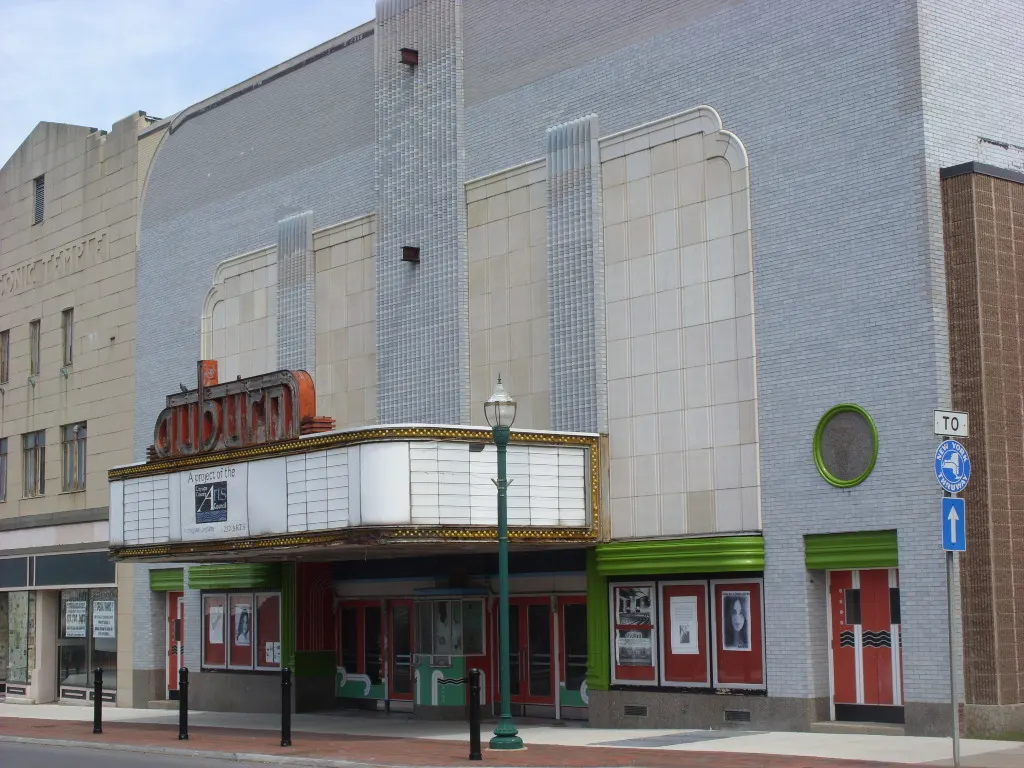 Schine's Auburn Theatre, Auburn, New York, United States