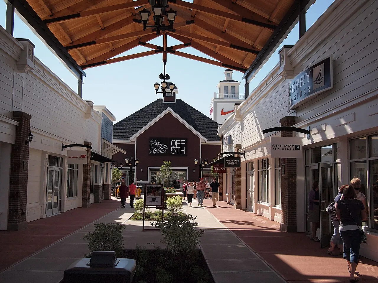 Merrimack Premium Outlets, Merrimack, New Hampshire, United States
