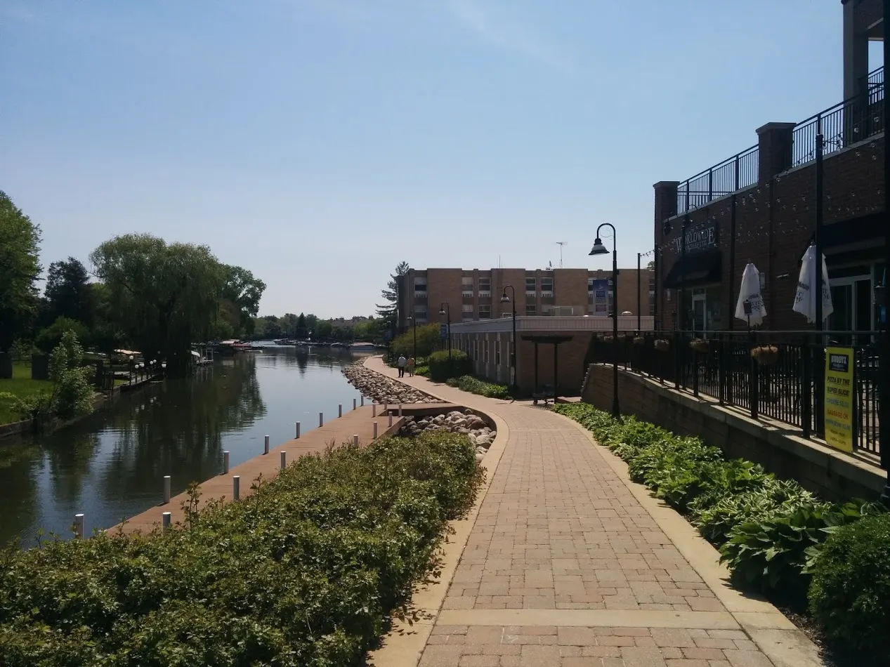 McHenry Riverwalk, McHenry, Illinois, United States