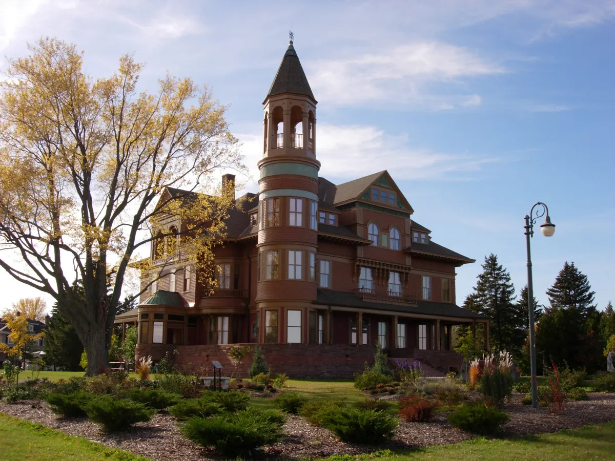 Fairlawn Mansion, Superior, Wisconsin, United States