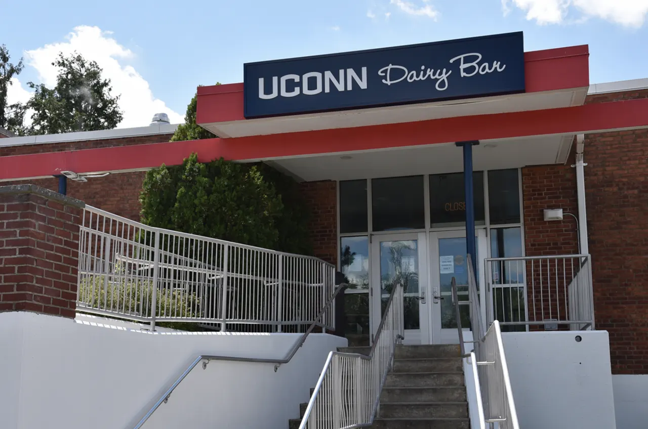 UConn Dairy Bar, Mansfield City, Connecticut, United States