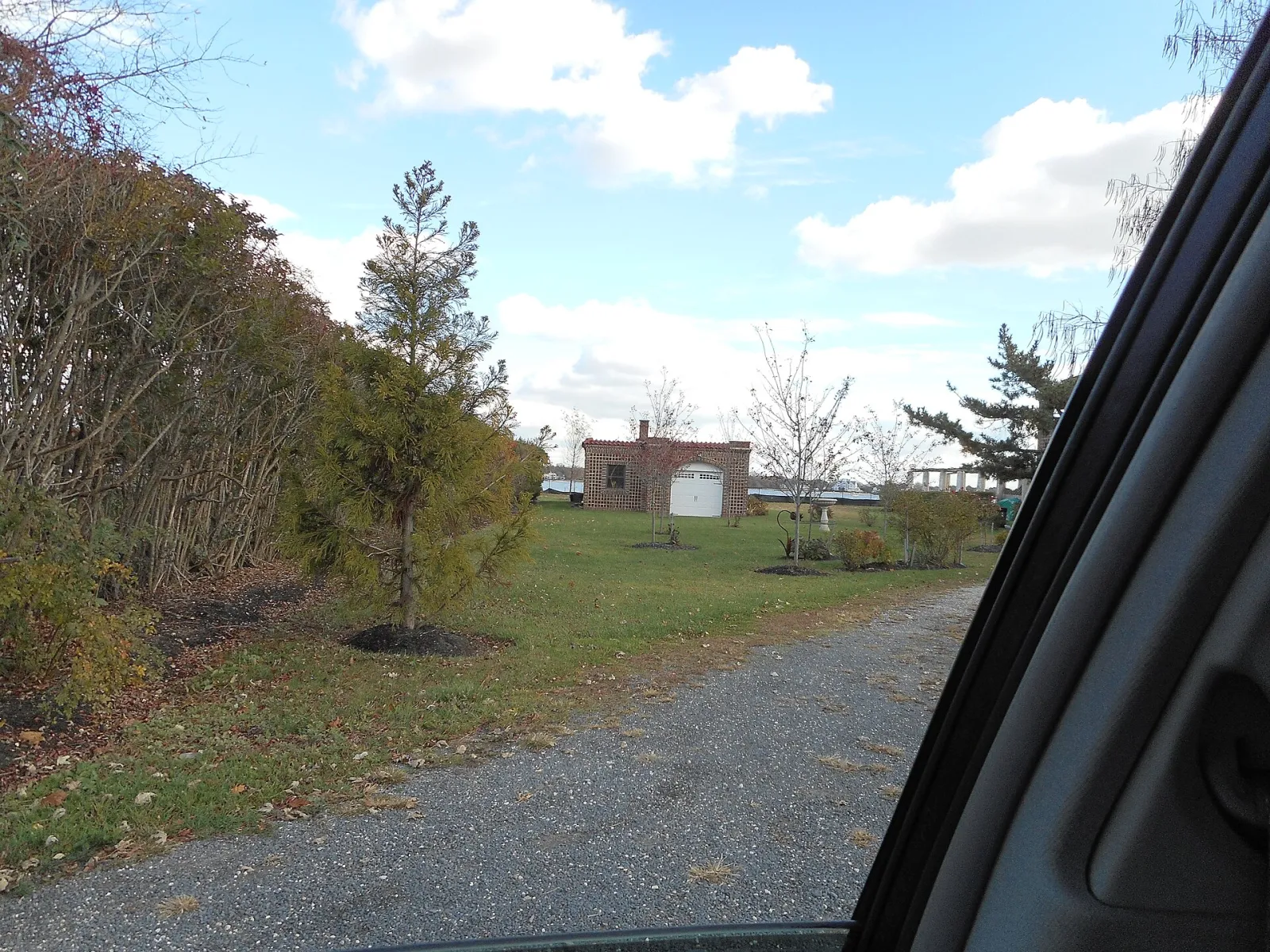 Rafael Gustavino Junior House; North driveway end and Garage, Bay Shore, New York, United States