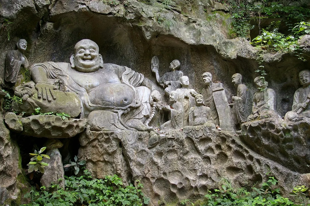 Feilai Feng Grottoes, Hangzhou, Zhejiang, China