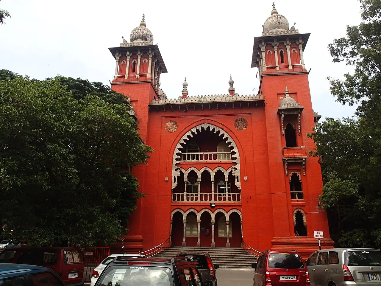 Madras High Court, Chennai, Tamil Nadu, India
