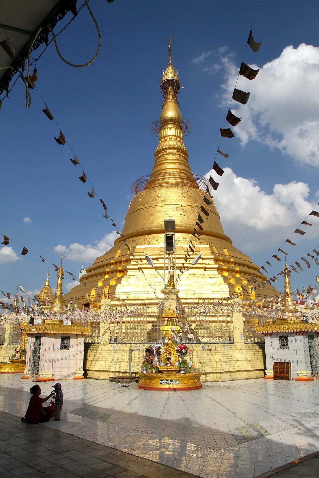 Botataung Pagoda, Yangon, Yangon, Myanmar