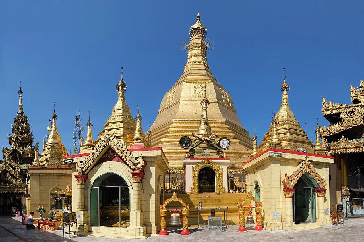 Sule Pagoda, Yangon, Yangon, Myanmar