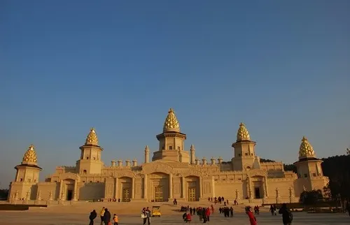 Lingshan Brahma Palace, Wuxi, Jiangsu, China