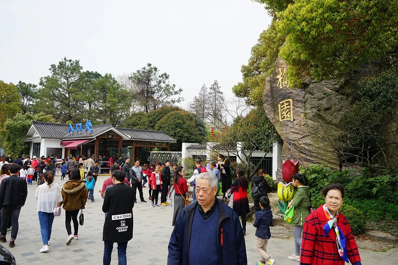 Meiyuan Garden, Wuxi, Jiangsu, China