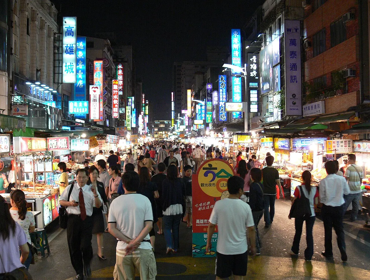 Liuhe Night Market, Kaohsiung, Takao, Taiwan