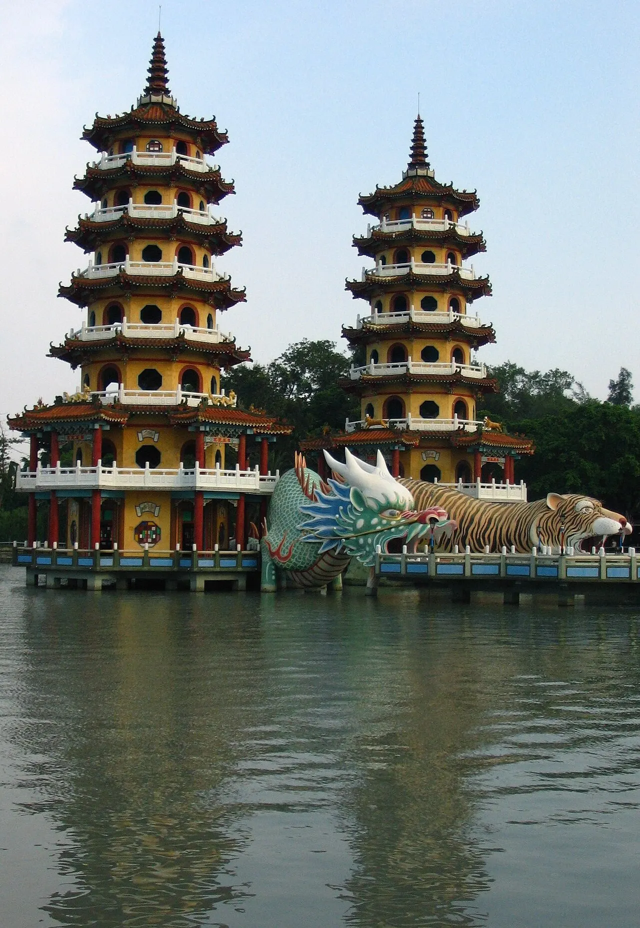 Dragon and Tiger Pagodas, Kaohsiung, Takao, Taiwan