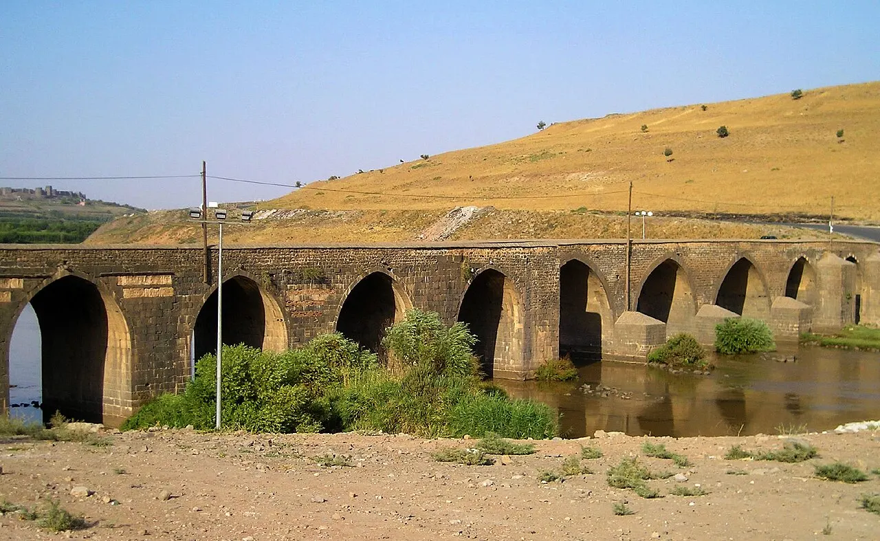 Dicle Bridge, Diyarbakır, Diyarbakır Province, Turkey