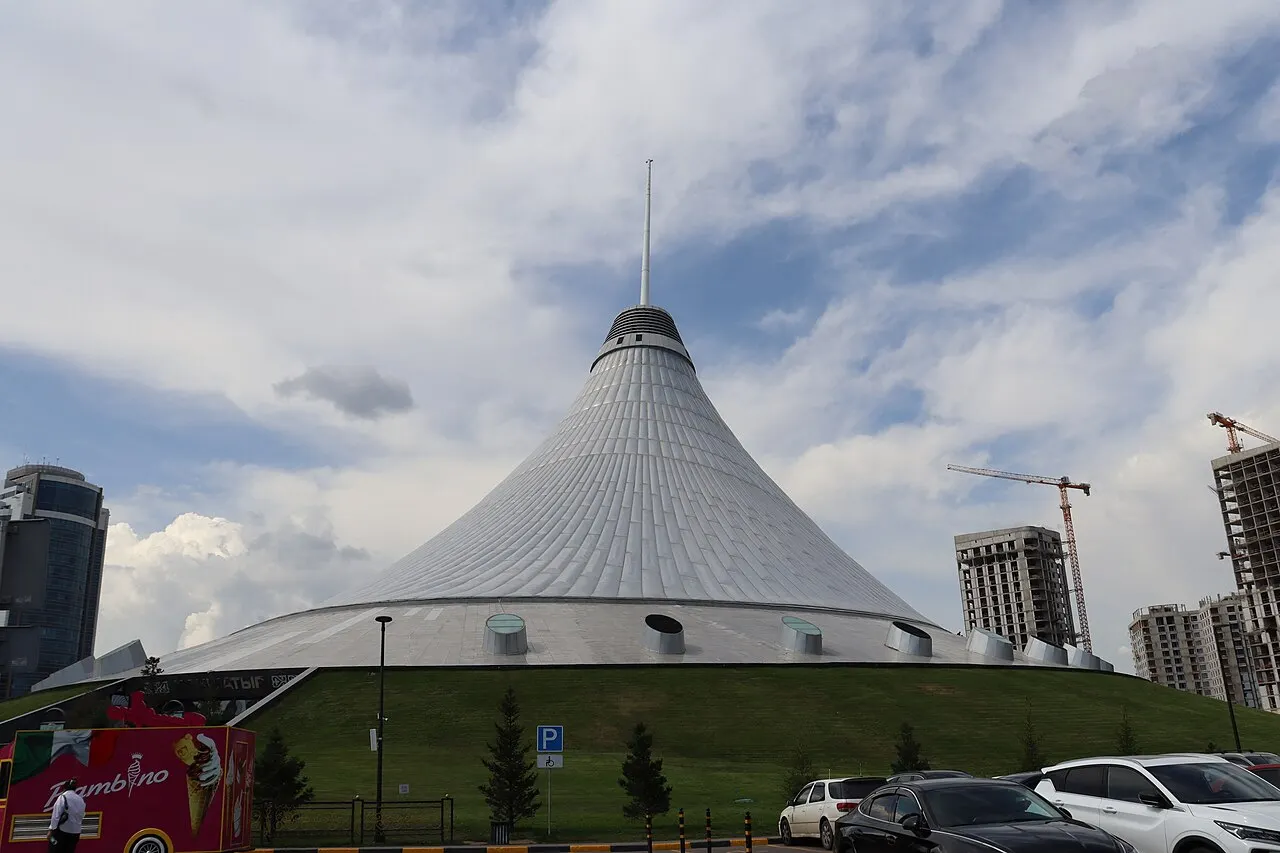Khan Shatyr Entertainment Center, Astana, Astana, Kazakhstan