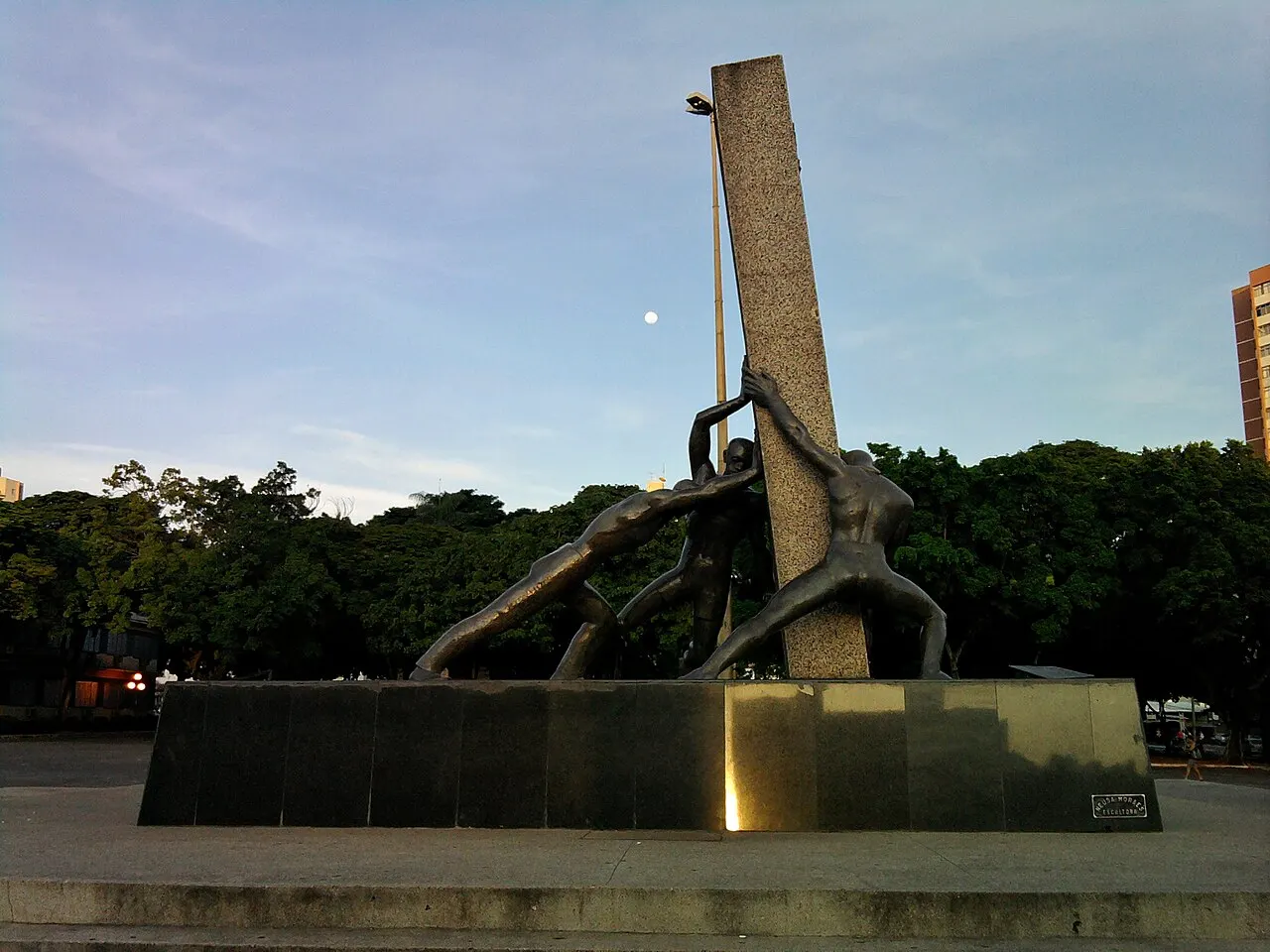 Monumento às Três Raças, Goiânia, Goiás, Brazil