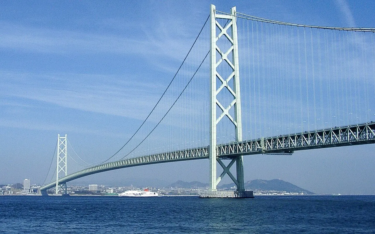 Akashi Kaikyo Bridge, Kobe, Hyōgo, Japan