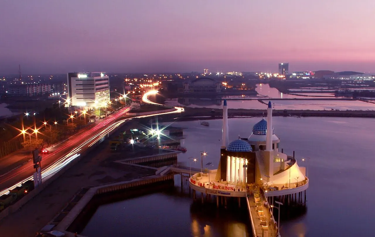Amirul Mukminin Floating Mosque, Makassar, South Sulawesi, Indonesia