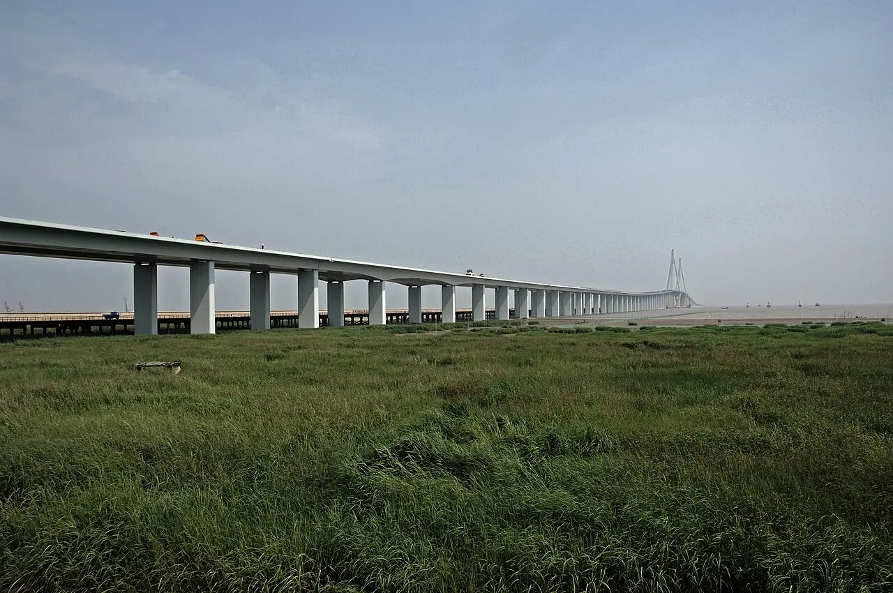 Hangzhou Bay Bridge, Cixi, Zhejiang, China