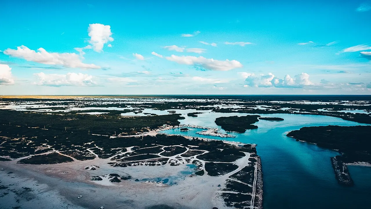 Puerto de Abrigo de Sisal, Sisal, Yucatán, Mexico