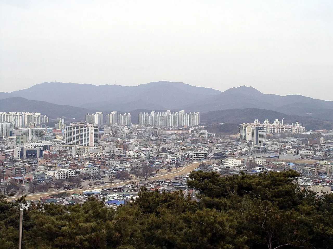 Gwanggyosan, Suwon, Gyeonggi-do, South Korea