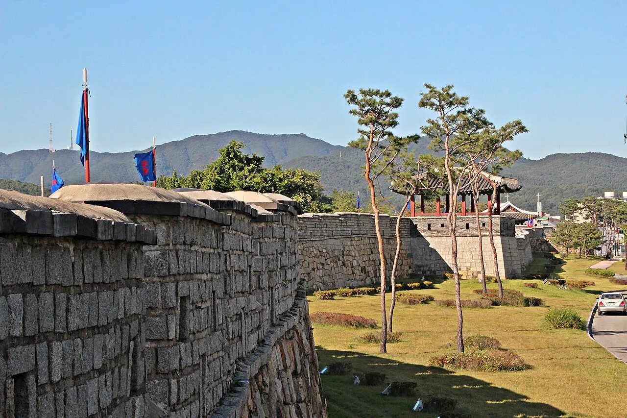 Hwaseong Fortress, Suwon, Gyeonggi-do, South Korea
